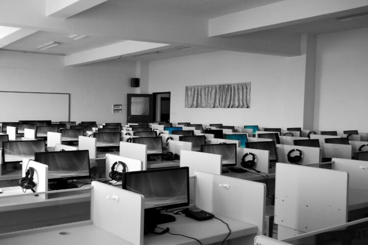 Offices/Coworking Spaces